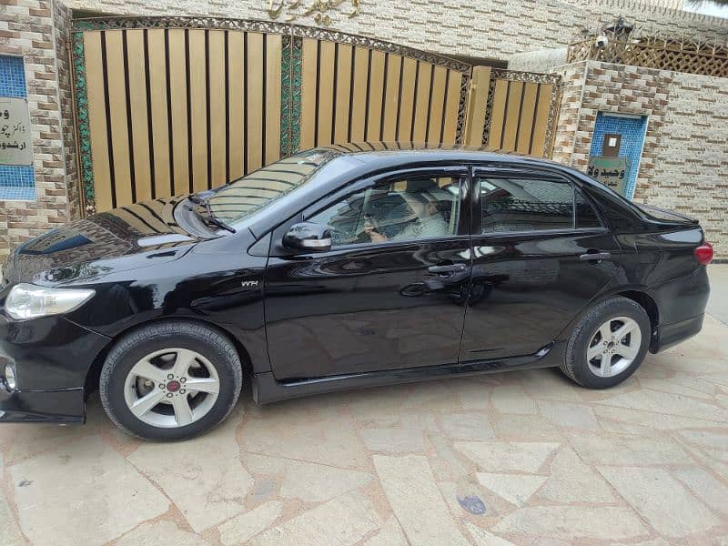 Corolla 2014 Model 100 percent fit condition phone number 03018811536 8