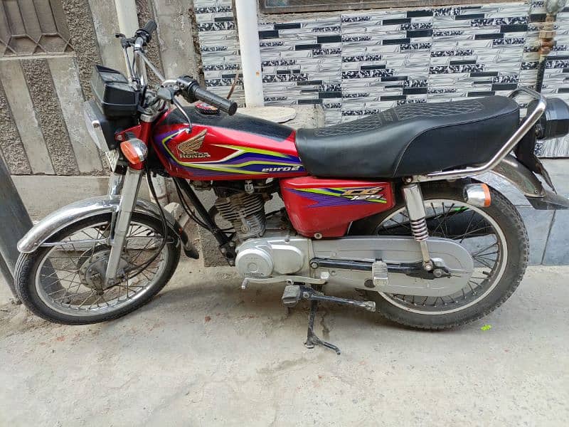 honda 125 17 b model h means 18 hogya for sale condition 10 by 10 1