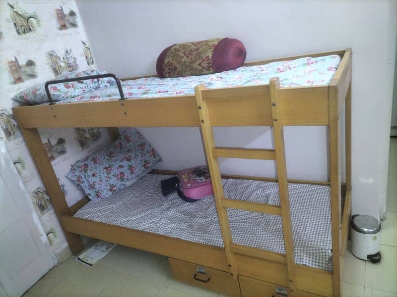 double bed (bunk bed) 0