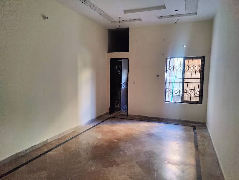 10 Marla Upper Portion For Rent At Prime Location 3