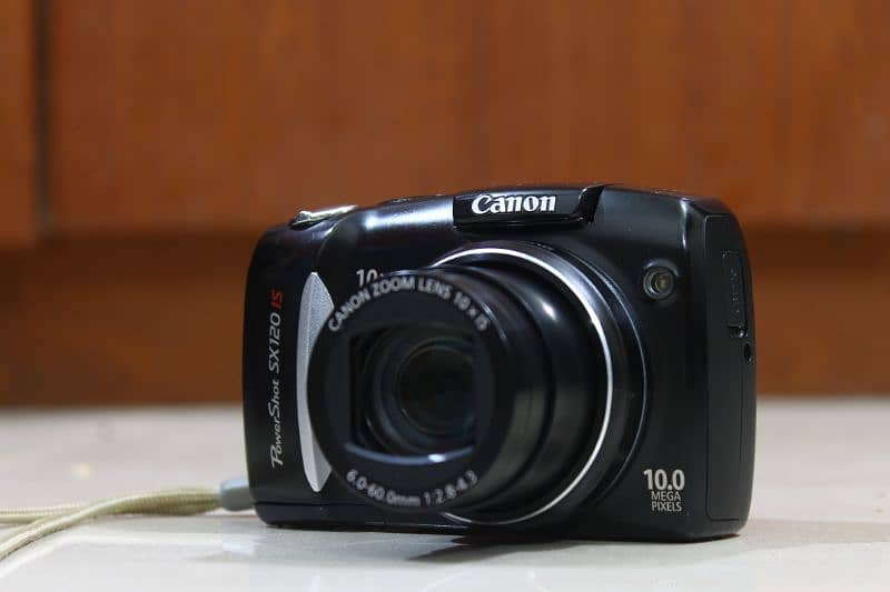 Canon PowerShot SX120 IS, 10 Megapixe, best for company usage. 3