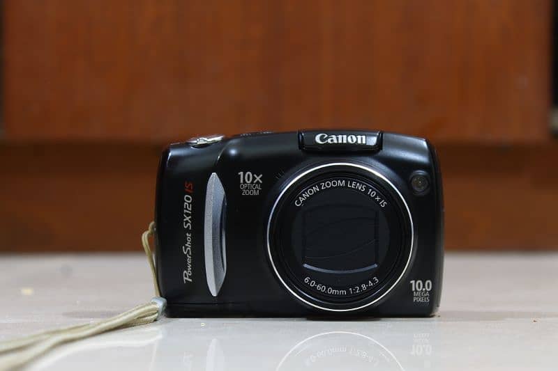 Canon PowerShot SX120 IS, 10 Megapixe, best for company usage. 7