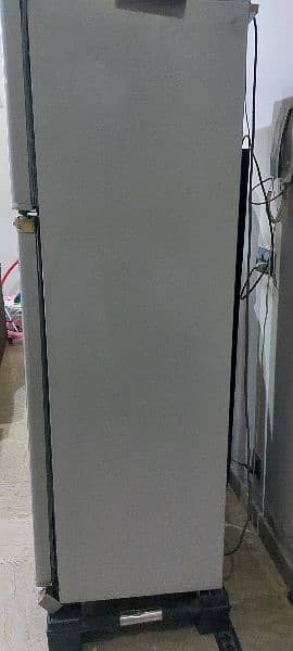 Dawlance full size fridge for sale 1