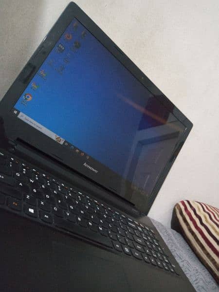 sale a laptop 1