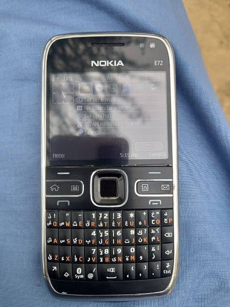 Nokia E72 0