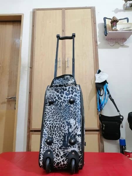 US Luggage Wheeled Small Trolley Bag, Imported 15