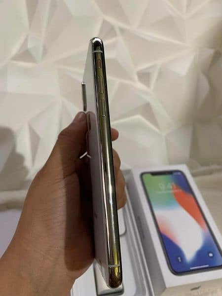iphone x with complete box 0340-6950368 whatsapp number 3