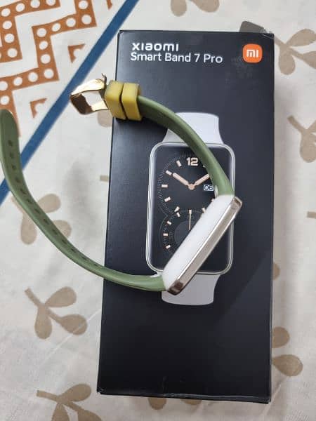 Xiaomi Smart Band 7 pro 3
