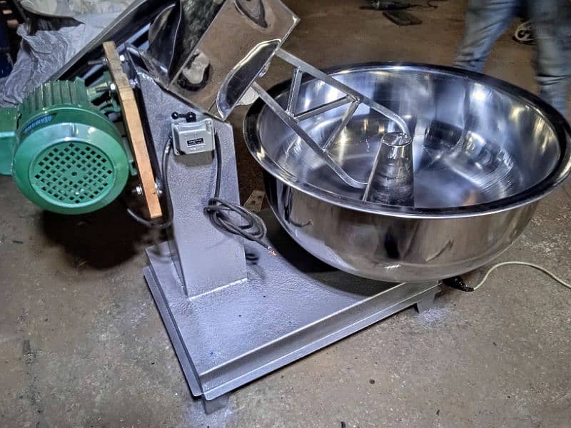 Flour Mixer /Dough mixture/ Atta mixture machine 10/20/40/60/100 kg 14