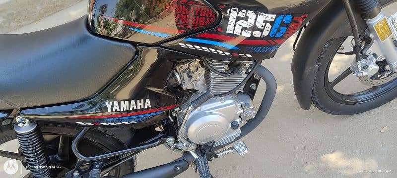 Yamaha YBR 125G 2022/23 9