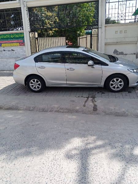 Honda civic 2013 model 8