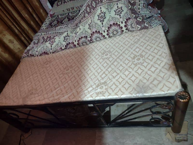 DOUBLE BED With Mattress 2