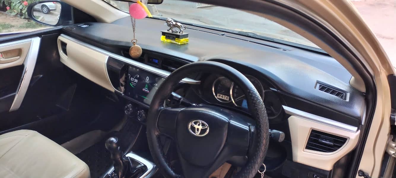 Toyota Corolla Gli 2016 New Key. 4