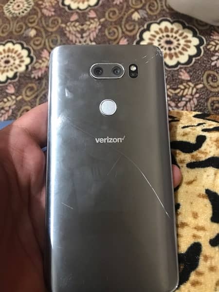 LG v30 pta approved 4/64 2