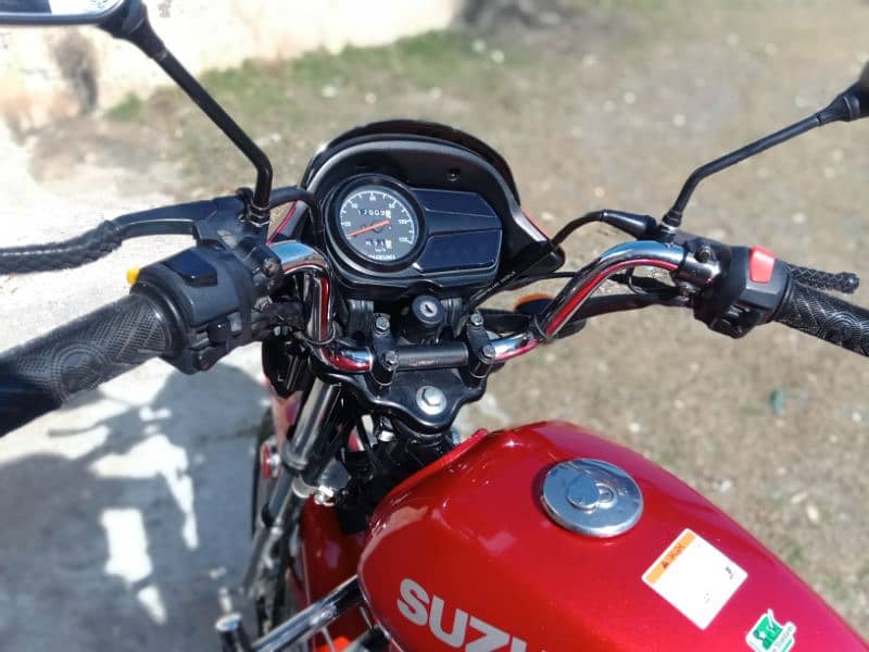 Suzuki Gd110s used bike in new condition 8