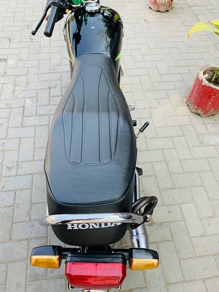 Honda CD 70 2019A Black 6