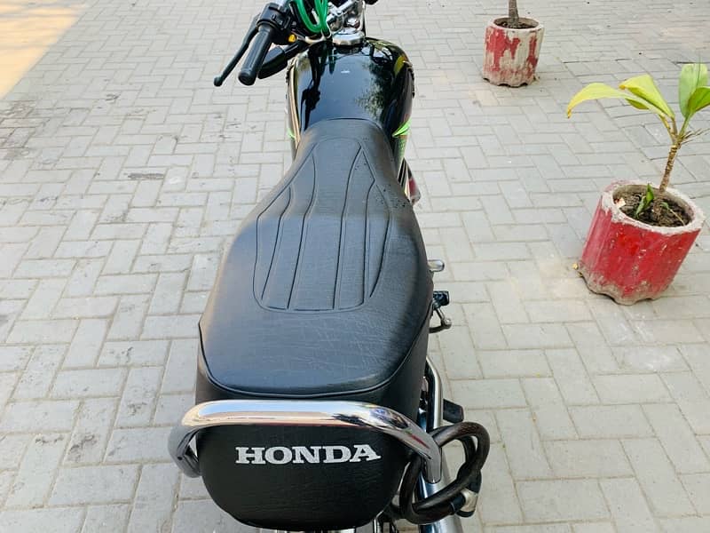 Honda CD 70 2019A Black 13