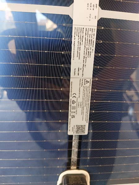 Canadian solar panels 575w 4