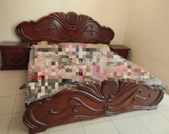 Sheesham wood Polished bedroom set