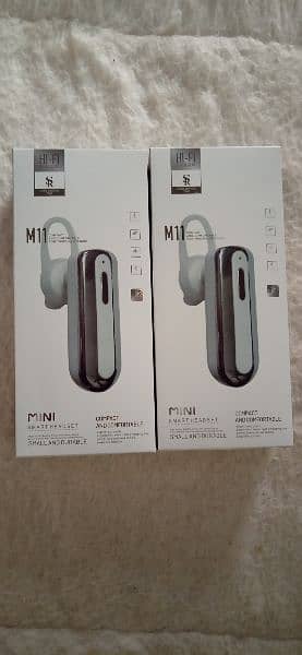 M10 Earbuds 9