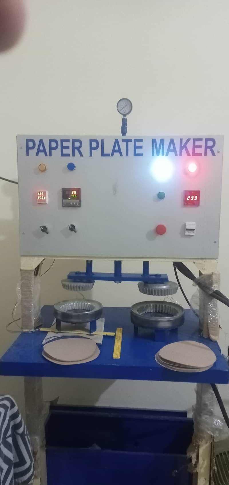 Paper plate maker machine 3