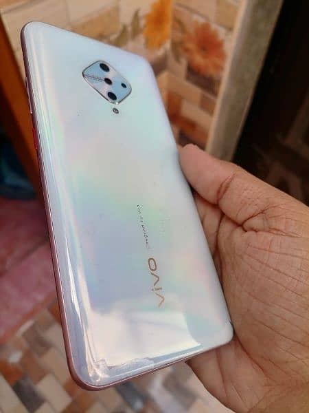 vivo s1 pro 8/128 with box charger 8