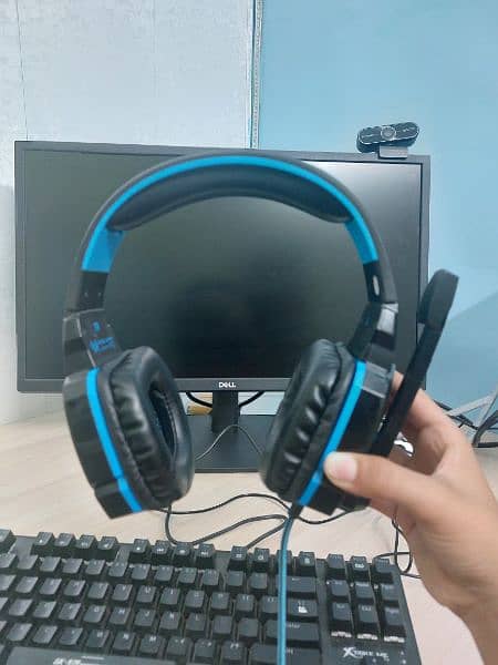 Gaming headphones with blue led light and mic for pc/ps4 2