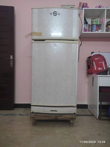 PEL Refrigerator in blended grey color. Excellent summer breaker! 0