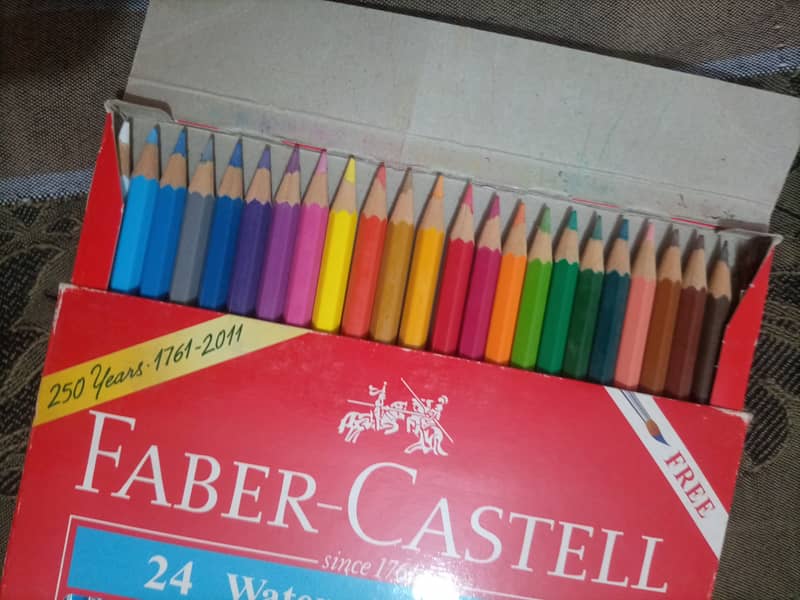 Pencil colours of fibre castle 1