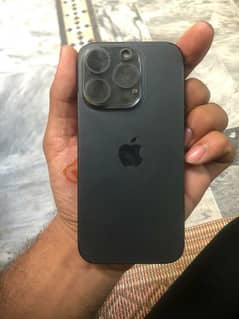 iphone 15 pro black titanium