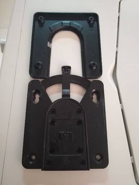 HP Quick Release Bracket for Wall Mounting 1
