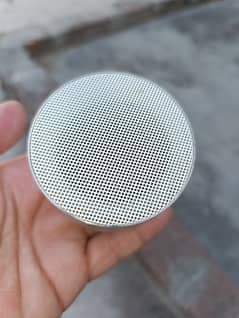 Bluetooth speaker 0