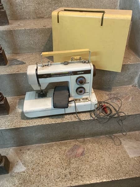Atomatic Sewing Machine brother compnay 1