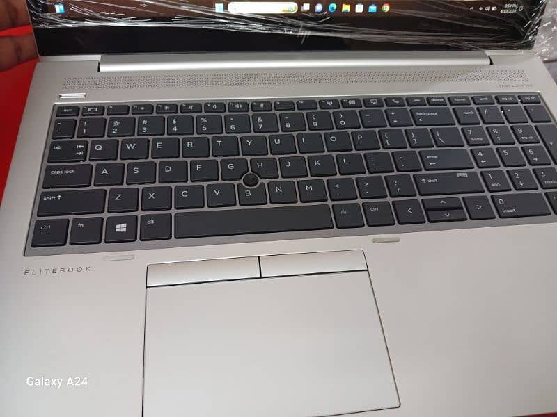 laptop core i7 8th generation 1