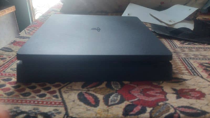 ps4 slim 500gb 2019 model one controller 4