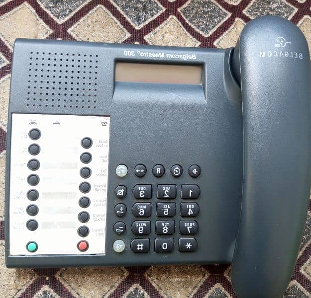 Landline Telephone set/ Cordless all types 9