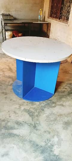 Round Office Table 0