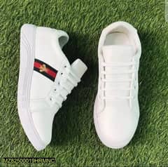 Comfortable white sneakers for men and women wear