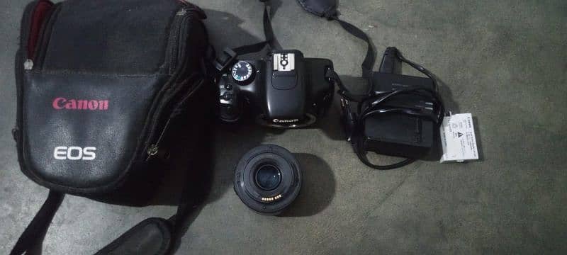 Canon 550d DSLR camera 3