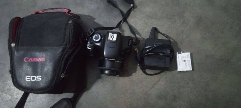 Canon 550d DSLR camera 5
