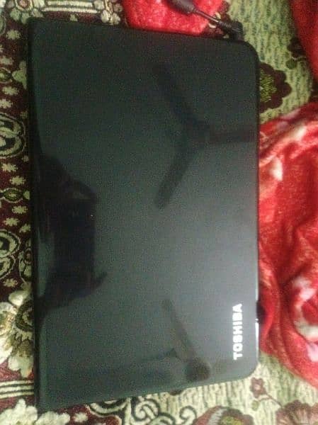 laptop core i7 4 gen 8gb ram 1tb hard 250gbSSD 2gb graphics 7