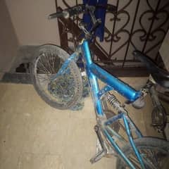 Cycle used he bacha chalata nhi hai or need bhe hai  price me kami ho 0