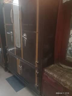 Iron Cupboard with 2 doors 0