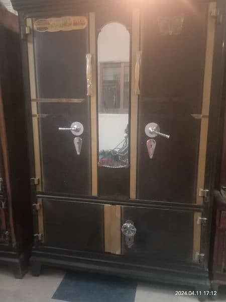 Iron Cupboard with 2 doors 1