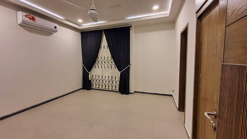 12 Marla Newly Constructed Elegant And Modern Style Upper Portion Available For Rent 1