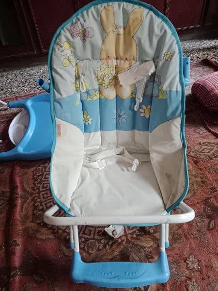 brand new baby chair Nd mastela swing not used 2