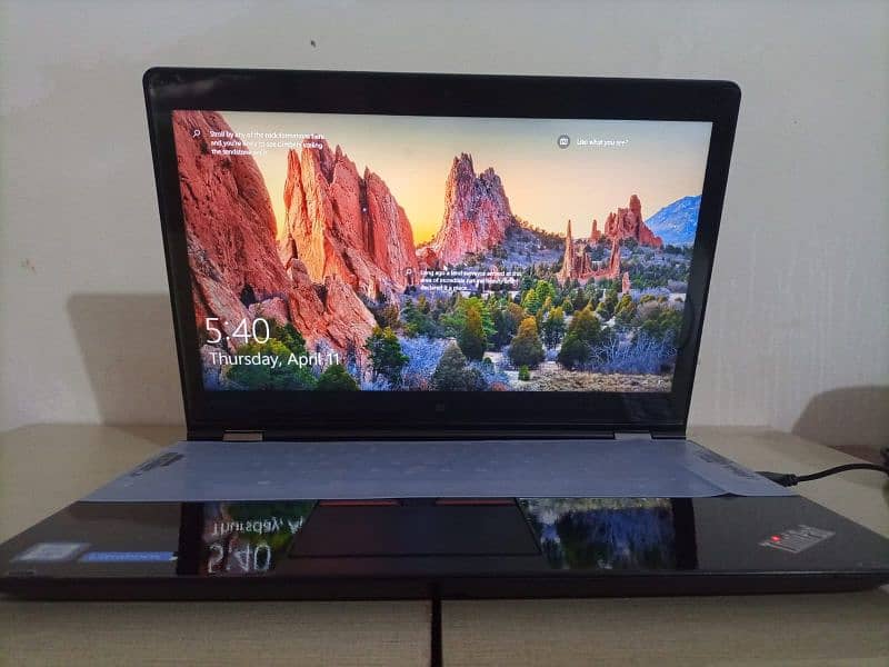 Lenovo Yoga 14 2in1 laptop x360 touch with pen 2