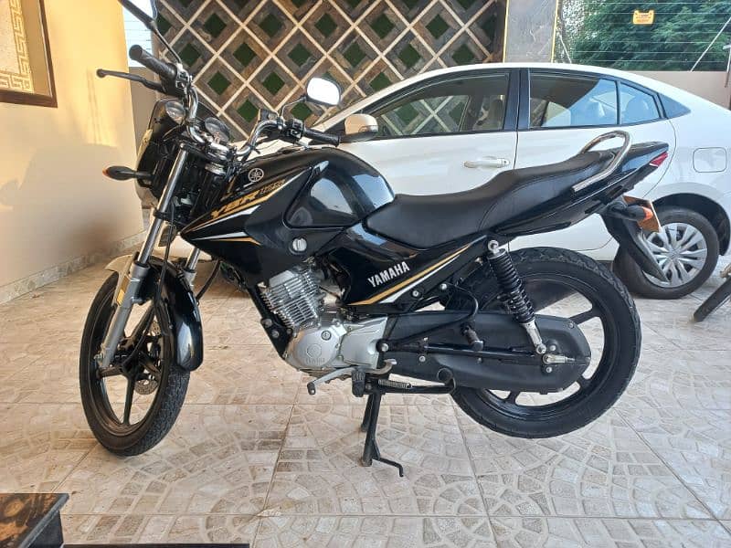 Yamaha YBR125 2022 in crystal condition for sale 3
