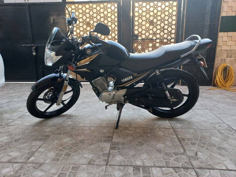 Yamaha YBR125 2022 in crystal condition for sale 7