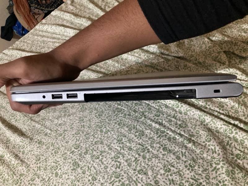 AMD A8 Laptop 1